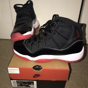 Jordan 11’s (bred)